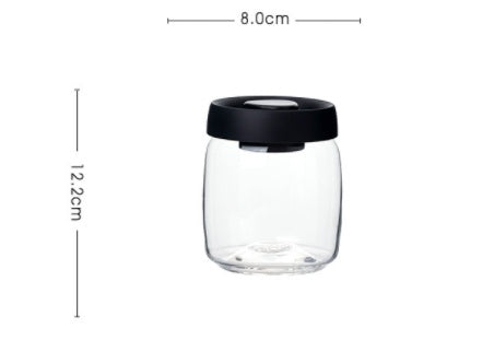 Vacuum and press the glass jar