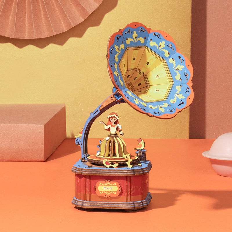 Holiday Gift 7 Kinds DIY 3D Puzzle Game Assembly Moveable Music Box Toy