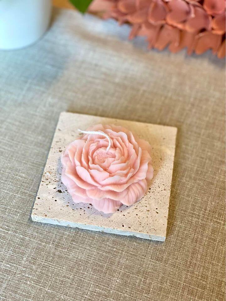Peony Scented Candle - Handcrafted Soy Wax for a Luxurious Aroma